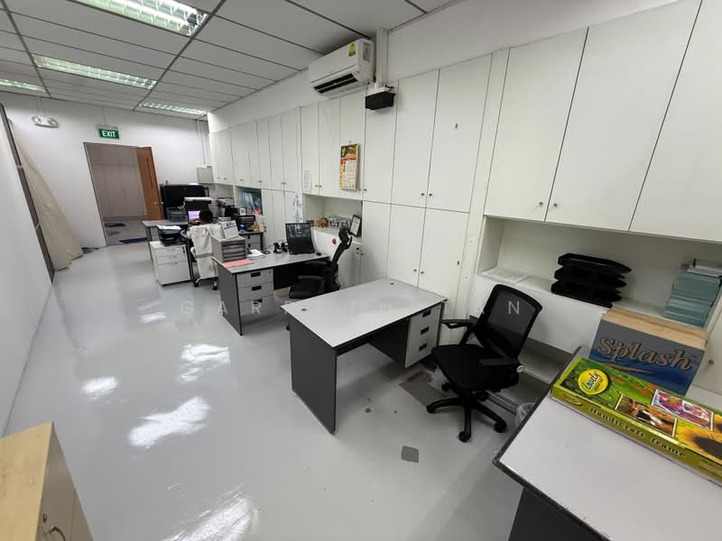 Ground Floor Sheltered Warehouse and Office Gul Lane, Gul Lane, 8,000 sqft, Warehouse For Rent, by Garreth Tan, 500202176 - Interior - CommercialGuru.com.sg