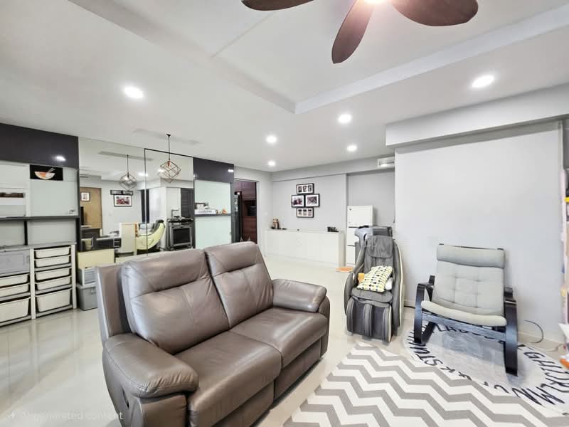 611 Bukit Panjang Ring Road, 611 Bukit Panjang Ring Road, 3 Bedrooms, 1,195 sqft, HDB Flat For Sale, by Jen James (邱瑞蓁), 500202180 - Living Room - PropertyGuru.com.sg