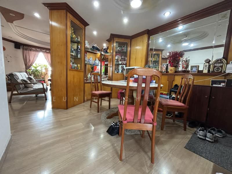 232 Compassvale Walk, 232 Compassvale Walk, 3 Bedrooms, 1,323 sqft, HDB Flat For Sale, by Eunice Cheah, 500202190 - Dining Room - Original - PropertyGuru.com.sg
