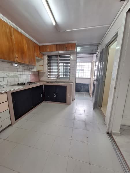124 Marsiling Rise, 124 Marsiling Rise, 4 Bedrooms, 1,800 sqft, HDB Flat For Sale, by T.S Lau, 500202214 - Kitchen - PropertyGuru.com.sg