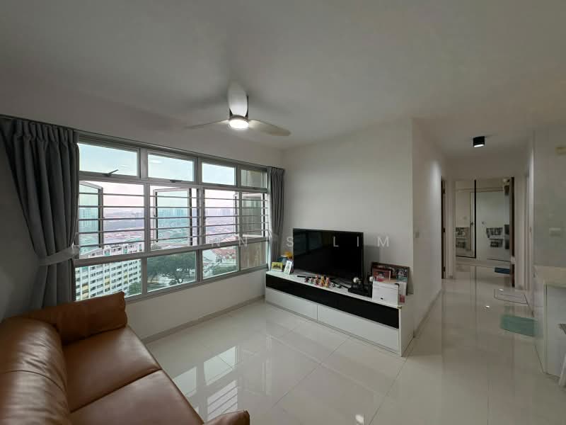 9 Joo Seng Road, 9 Joo Seng Road, 2 Bedrooms, 732 sqft, HDB Flat For Sale, by Dennis Lim, 500202216 - Living Room - PropertyGuru.com.sg