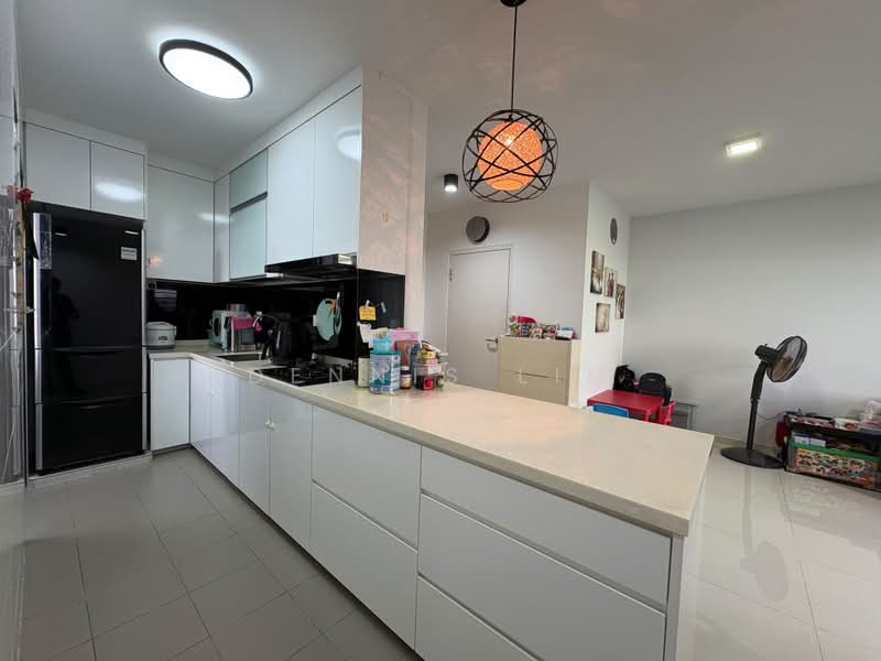9 Joo Seng Road, 9 Joo Seng Road, 2 Bedrooms, 732 sqft, HDB Flat For Sale, by Dennis Lim, 500202216 - Kitchen - PropertyGuru.com.sg