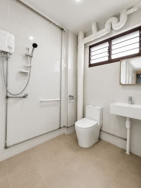 144 Bishan Street 12, 144 Bishan Street 12, 3 Bedrooms, 1,109 sqft, HDB Flat For Sale, by Raymond Koh, 500202219 - Bathroom - PropertyGuru.com.sg