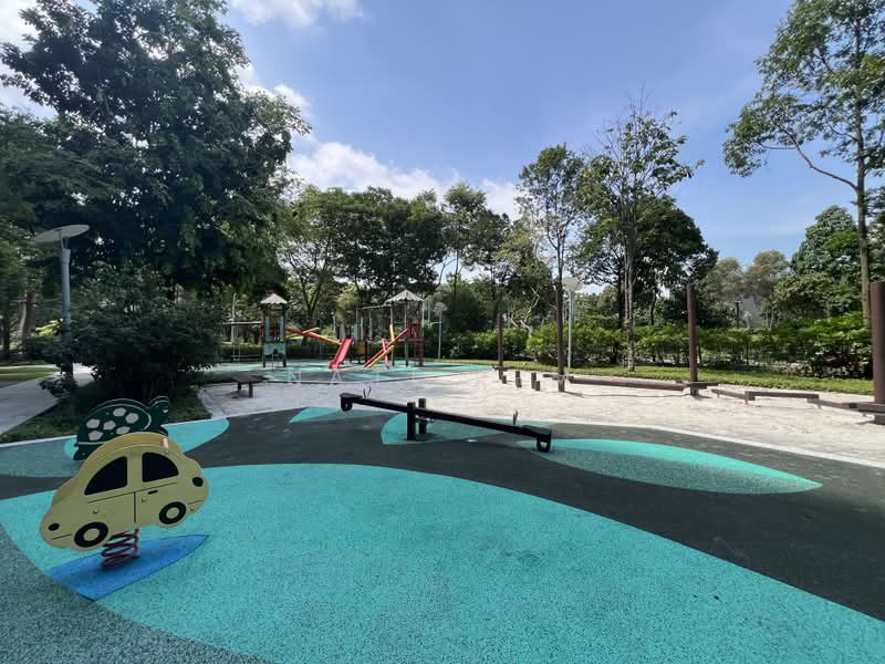 CityLife @ Tampines, 63 Tampines Central 7, 3 Bedrooms, 1,130 sqft, Executive Condominium For Sale, by Nate Lim, 500202221 - Playground & Fitness Corner - PropertyGuru.com.sg
