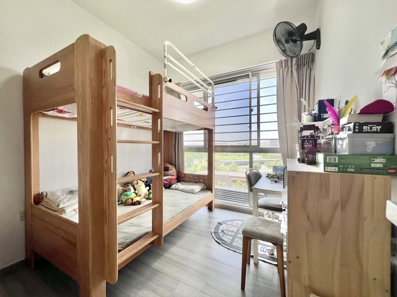 CityLife @ Tampines, 63 Tampines Central 7, 3 Bedrooms, 1,130 sqft, Executive Condominium For Sale, by Nate Lim, 500202221 - Common Bedroom - PropertyGuru.com.sg