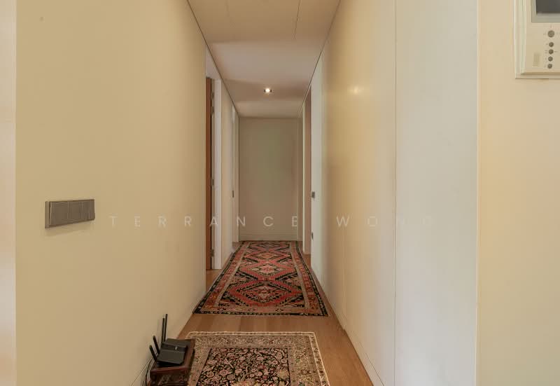 Hilltops, 101 Cairnhill Circle, 3 Bedrooms, 1,550 sqft, Condominium For Sale, by Terrance Wong, 500202241 - Corridor - PropertyGuru.com.sg