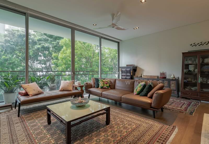 Hilltops, 101 Cairnhill Circle, 3 Bedrooms, 1,550 sqft, Condominium For Sale, by Terrance Wong, 500202241 - Living Room - PropertyGuru.com.sg