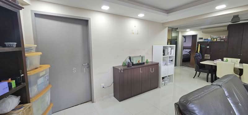 467 Hougang Avenue 8, 467 Hougang Avenue 8, 3 Bedrooms, 1,378 sqft, HDB Flat For Sale, by Simon Lum, 500202249 - Living Room - PropertyGuru.com.sg