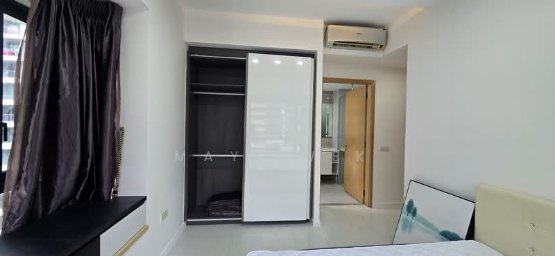 NV Residences, 85 Pasir Ris Grove, 4 Bedrooms, 1,453 sqft, Condominium For Rent, by May Kwek, 500202277 - Master Bedroom Wardrobe - PropertyGuru.com.sg