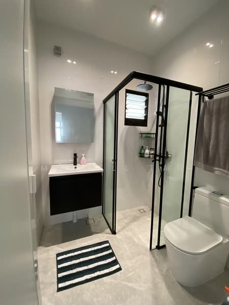 107A Bidadari Park Drive, 107A Bidadari Park Drive, 3 Bedrooms, 1,001 sqft, HDB Flat For Sale, by Marbell Tan, 500202286 - Bathroom - PropertyGuru.com.sg