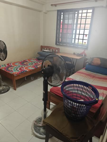 211 Jurong East Street 21, 211 Jurong East Street 21, Room Rental, 90 sqft, HDB Flat For Rent, by Lucas Loh, 500202299 - Bedroom - PropertyGuru.com.sg