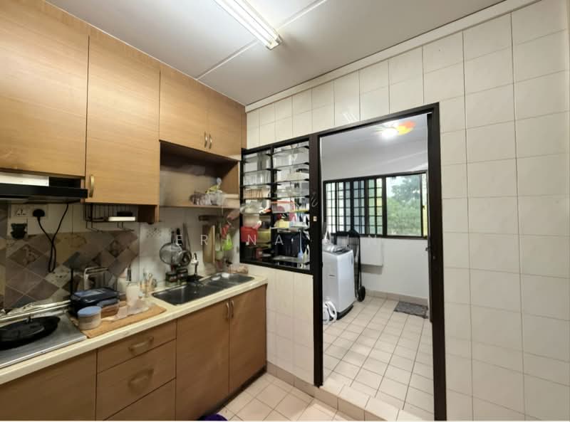 607 Woodlands Ring Road, 607 Woodlands Ring Road, 3 Bedrooms, 1,291 sqft, HDB Flat For Sale, by Erina Lin, 500202306 - Kitchen - PropertyGuru.com.sg