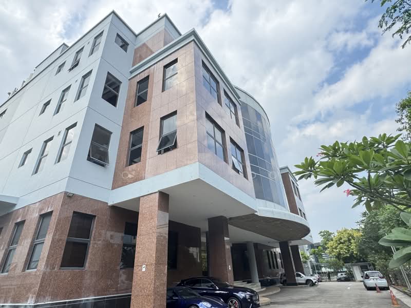 Rear B2 Standalone 4 Sty Industrial Factory For Sale, Ubi Ave 3, 130,000 sqft, Factory / Workshop (B2) For Sale, by Chris Soo, 500202309 - Exterior - CommercialGuru.com.sg