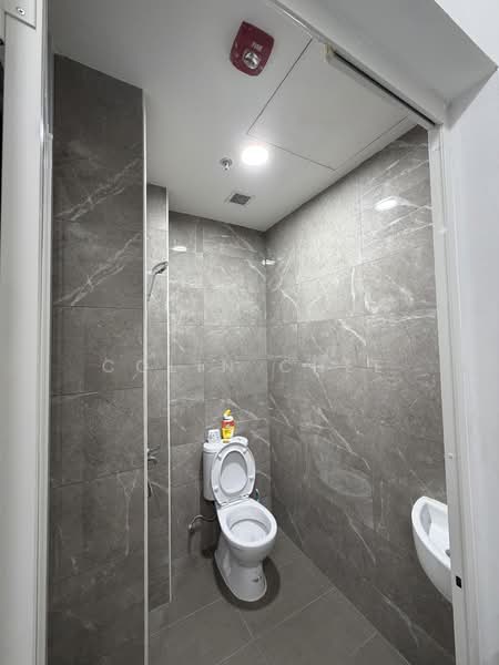CT Foodnex, 2A-2B Mandai Estate, 3,940 sqft, Factory / Workshop (B2) For Rent, by Colin Chee, 500202311 - Bathroom - CommercialGuru.com.sg
