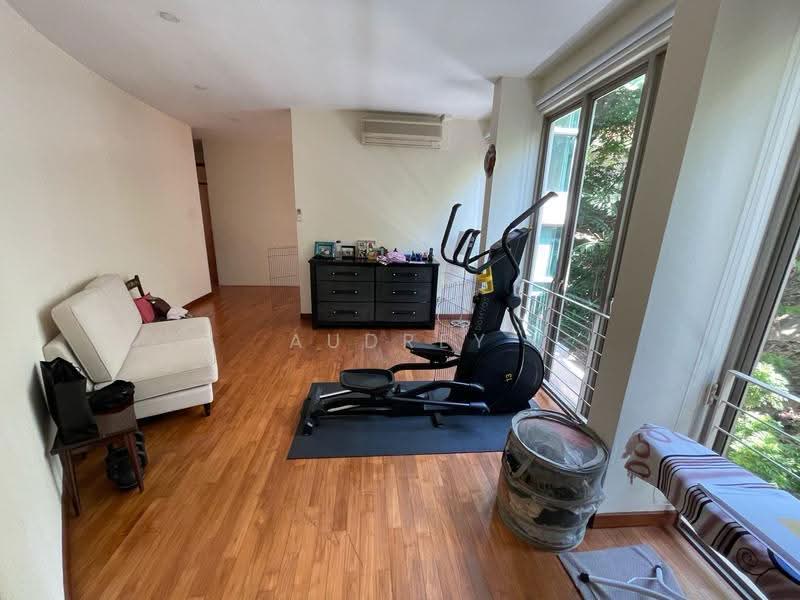 Rare 2 Storey Detached! @ Opera Estate, Fidelio Street, Opera Estate, Fidelio Street, East Coast / Marine Parade, 6 Bedrooms, 6,212 sqft, Detached House For Sale, by Audrey Wong, 500202331 - Living Room - PropertyGuru.com.sg