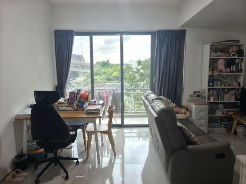 Forest Woods, , 1 Bedroom, 506 sqft, Condominium For Sale, by Jeremy Liew, 500202340 - Living Room - PropertyGuru.com.sg