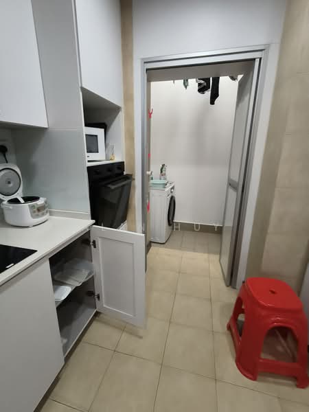 The Tessarina, 20 Wilby Road, Room Rental, 100 sqft, Condominium For Rent, by Alan Huy, 500202343 - Kitchen - PropertyGuru.com.sg