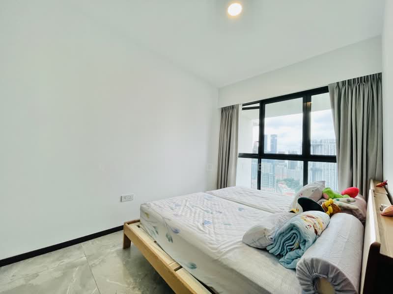 One Pearl Bank, 1 Pearl Bank, 2 Bedrooms, 700 sqft, Condominium For Sale, by Richard Teo, 500202345 - Bedroom 1 - PropertyGuru.com.sg