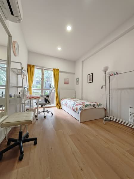 INSEAD BUSINESS SCHOOL, INSEAD BUSINESS SCHOOL, Room Rental, 200 sqft, Condominium For Rent, by Daniel Chong 张智翔, 500202360 - Bedroom - PropertyGuru.com.sg