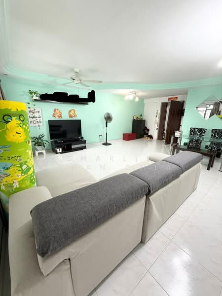 295A Compassvale Crescent, 295A Compassvale Crescent, 3 Bedrooms, 1,184 sqft, HDB Flat For Sale, by Charlie Ethan Chia, 500202365 - Living Room - PropertyGuru.com.sg