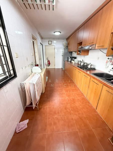 295A Compassvale Crescent, 295A Compassvale Crescent, 3 Bedrooms, 1,184 sqft, HDB Flat For Sale, by Charlie Ethan Chia, 500202365 - Kitchen - PropertyGuru.com.sg