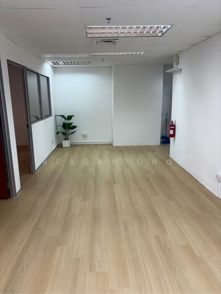 International Plaza, 10 Anson Road, 650 sqft, Office For Rent, by Reagan Ong, 500202381 - CommercialGuru.com.sg
