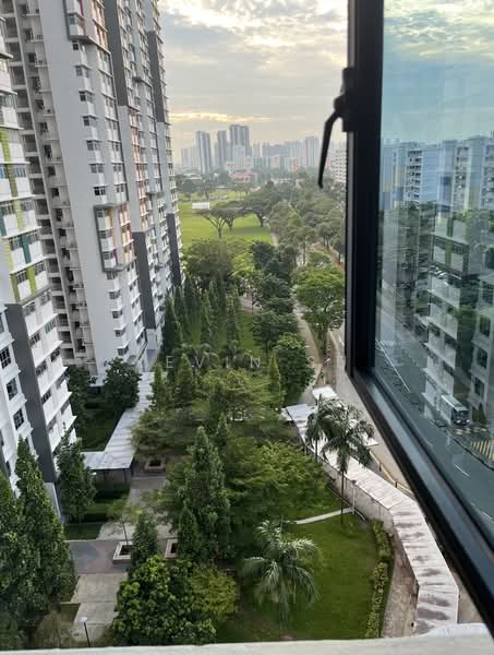 60 Teban Gardens Road, 60 Teban Gardens Road, Room Rental, 100 sqft, HDB Flat For Rent, by Kevin Su, 500202384 - Exterior - PropertyGuru.com.sg