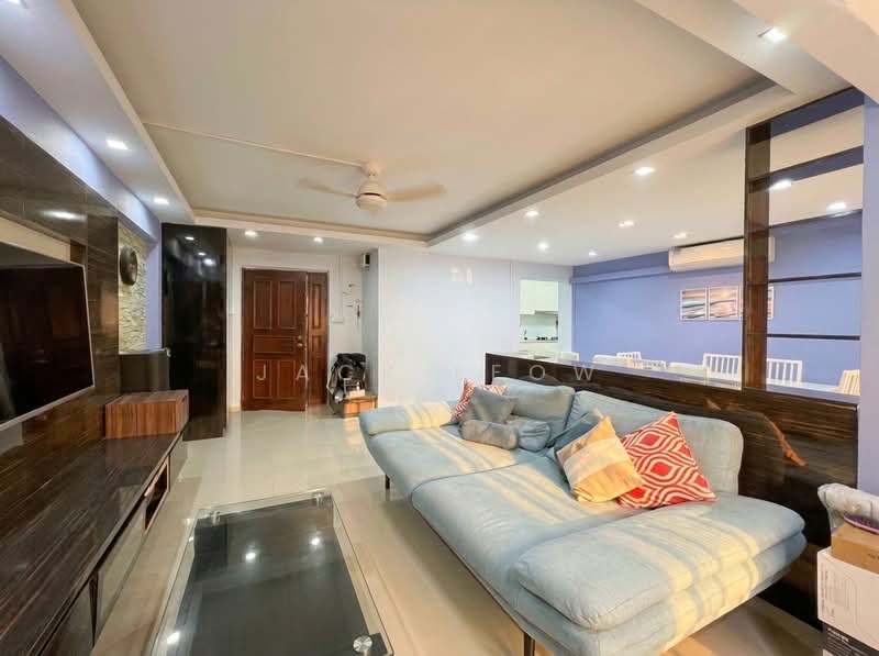 956 Hougang Street 91, 956 Hougang Street 91, 3 Bedrooms, 1,248 sqft, HDB Flat For Sale, by Jack Leow, 500202392 - Living Room - PropertyGuru.com.sg
