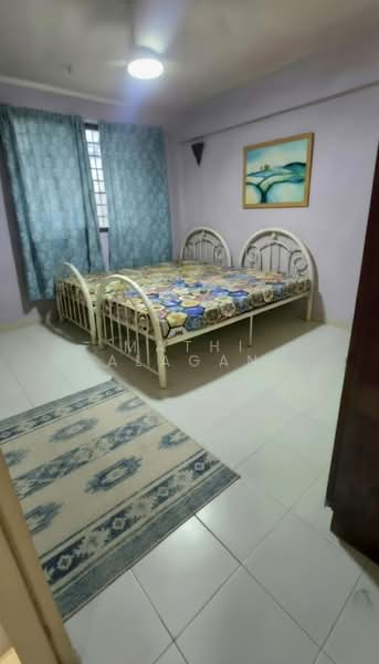 32 Jalan Bahagia, 32 Jalan Bahagia, 2 Bedrooms, 603 sqft, HDB Flat For Sale, by Mathi Alagan, 500202395 - Bedroom - PropertyGuru.com.sg