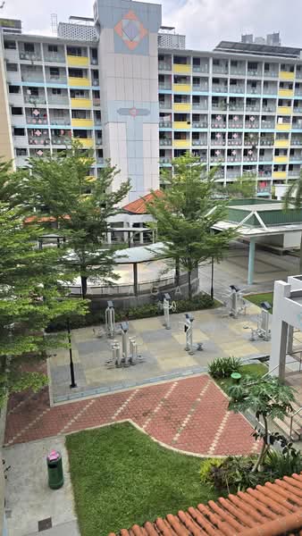 32 Jalan Bahagia, 32 Jalan Bahagia, 2 Bedrooms, 603 sqft, HDB Flat For Sale, by Mathi Alagan, 500202395 - Exterior - PropertyGuru.com.sg