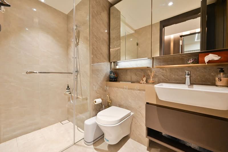 The Florence Residences, 99 Hougang Avenue 2, 5 Bedrooms, 1,679 sqft, Condominium For Sale, by Mun Ng, 500202398 - Common Bathroom - PropertyGuru.com.sg