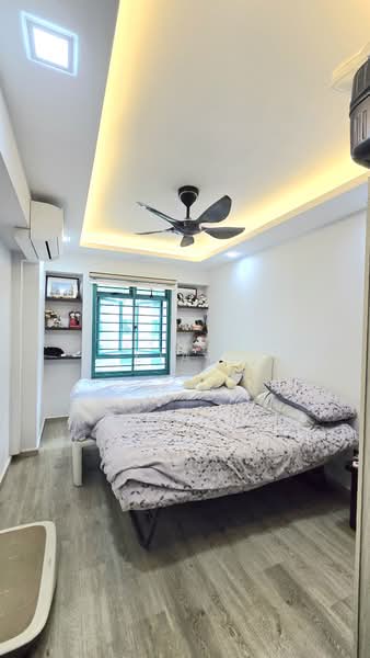 353A Admiralty Drive, 353A Admiralty Drive, 3 Bedrooms, 1,184 sqft, HDB Flat For Sale, by Vince Liaw, 500202407 - Bedroom - PropertyGuru.com.sg