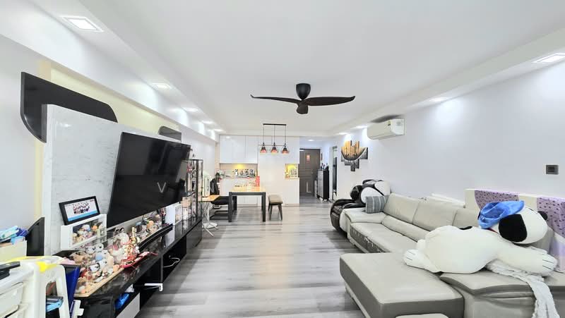 353A Admiralty Drive, 353A Admiralty Drive, 3 Bedrooms, 1,184 sqft, HDB Flat For Sale, by Vince Liaw, 500202407 - Living Room - PropertyGuru.com.sg