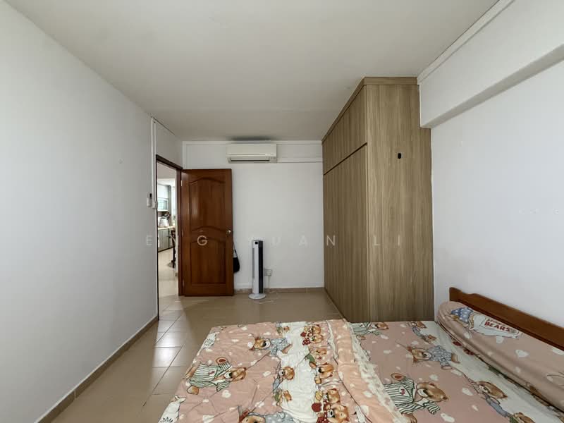 622 Yishun Ring Road, 622 Yishun Ring Road, 2 Bedrooms, 796 sqft, HDB Flat For Rent, by Eng Yuan Li, 500202410 - Bedroom - PropertyGuru.com.sg