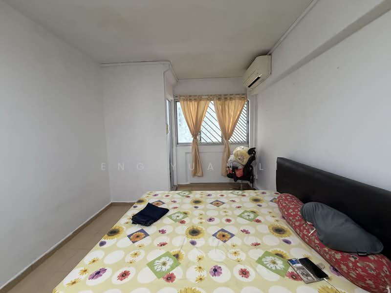 622 Yishun Ring Road, 622 Yishun Ring Road, 2 Bedrooms, 796 sqft, HDB Flat For Rent, by Eng Yuan Li, 500202410 - Bedroom - PropertyGuru.com.sg