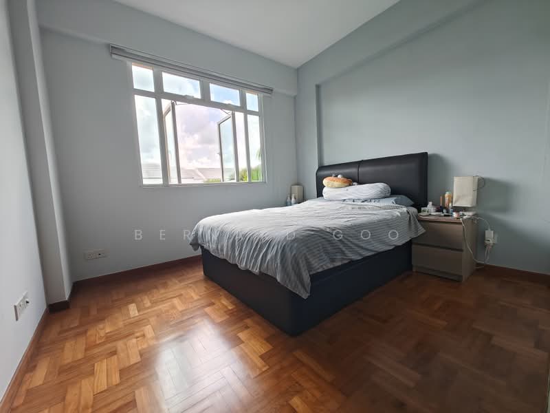 Forest Hills Condo, 25 Transit Road, 2 Bedrooms, 1,044 sqft, Condominium For Sale, by Bernard Goo, 500202411 - Master Bedroom - PropertyGuru.com.sg