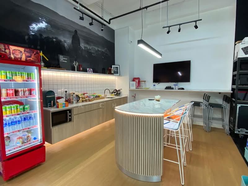 Ubi Techpark, 10 Ubi Crescent, 2,465 sqft, Light Industrial (B1) For Rent, by Celia Chong 张瑂籣, 500202418 - Kitchen - CommercialGuru.com.sg