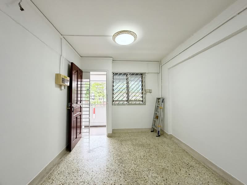 108 Ang Mo Kio Avenue 4, 108 Ang Mo Kio Avenue 4, 2 Bedrooms, 721 sqft, HDB Flat For Sale, by Freddy Teo, 500202425 - Interior - PropertyGuru.com.sg