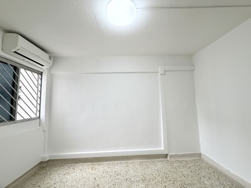 108 Ang Mo Kio Avenue 4, 108 Ang Mo Kio Avenue 4, 2 Bedrooms, 721 sqft, HDB Flat For Sale, by Freddy Teo, 500202425 - Interior - PropertyGuru.com.sg