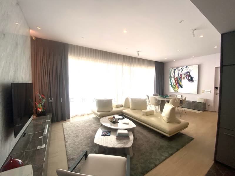 Robertson Blue, 88 Robertson Quay, 2 Bedrooms, 1,238 sqft, Apartment For Sale, by Michael Ciola, 500202434 - Living Room - PropertyGuru.com.sg