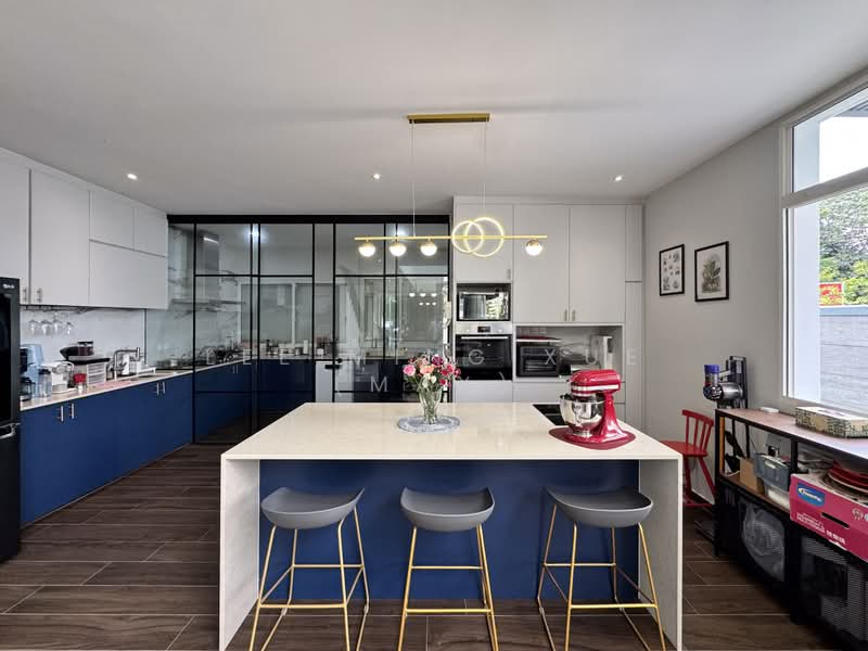 ❤️GIANT⚡️Renovated Corner Terrace with Greenery Views at Springside Avenue, Springside Avenue/The Springside/Springside View, 4 Bedrooms, 5,000 sqft, Corner Terrace For Sale, by Lee Ming Xue (Max), 500202441 - Kitchen - PropertyGuru.com.sg