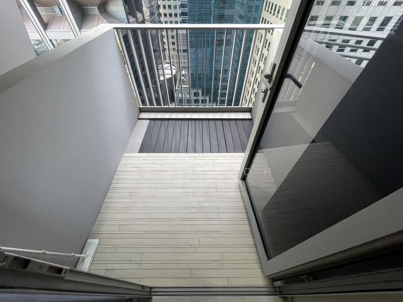 V on Shenton, 5A Shenton Way, Studio, 441 sqft, Condominium For Rent, by Derek Soh, 500202445 - Balcony - PropertyGuru.com.sg