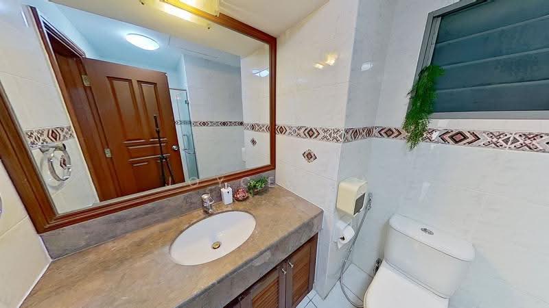 Aspen Heights, 263 River Valley Road, Orchard / River Valley, Room Rental, 120 sqft, Condominium For Rent, by Joyce Lim, 500202448 - Bathroom - PropertyGuru.com.sg