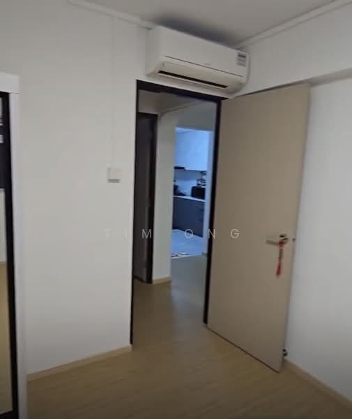 404 Ang Mo Kio Avenue 10, 404 Ang Mo Kio Avenue 10, Room Rental, 100 sqft, HDB Flat For Rent, by Tim Ong, 500202452 - Interior - PropertyGuru.com.sg