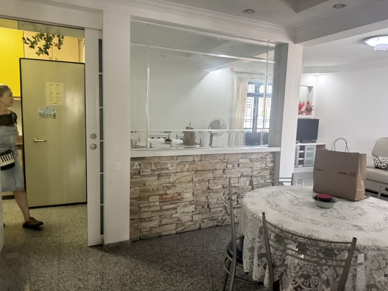 23 Jalan Membina, 23 Jalan Membina, 3 Bedrooms, 969 sqft, HDB Flat For Sale, by Sally Koh, 500202456 - Interior - PropertyGuru.com.sg