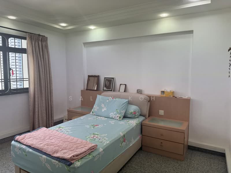 23 Jalan Membina, 23 Jalan Membina, 3 Bedrooms, 969 sqft, HDB Flat For Sale, by Sally Koh, 500202456 - Bedroom - PropertyGuru.com.sg