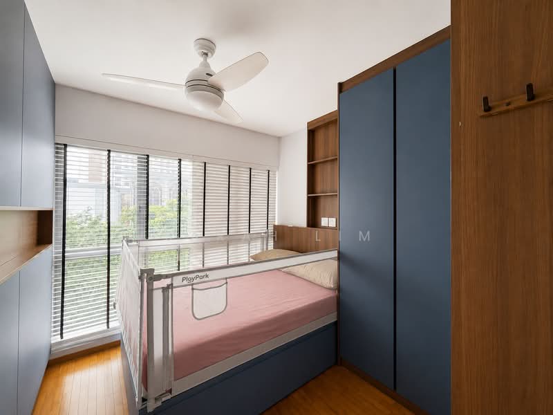 519C Tampines Central 8, 519C Tampines Central 8, 2 Bedrooms, 667 sqft, HDB Flat For Sale, by Sarah Lim, 500202461 - Master Bedroom with Ensuite Bathroom - PropertyGuru.com.sg