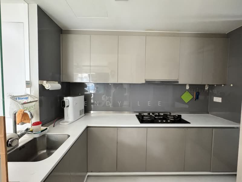 J Gateway, , 3 Bedrooms, 969 sqft, Condominium For Sale, by Fendy Lee, 500202464 - Kitchen - PropertyGuru.com.sg