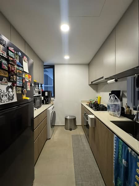 Piermont Grand, 34 Sumang Walk, 3 Bedrooms, 840 sqft, Executive Condominium For Rent, by Bryan Seah Seng Ping, 500202468 - Kitchen - PropertyGuru.com.sg