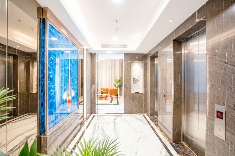 The Laurels @ Cairnhill Road, 38 Cairnhill Road, Orchard / River Valley, 3 Bedrooms, 3,850 sqft, Condominium For Sale, by Ryan Heng, 500202472 - Lobby - PropertyGuru.com.sg